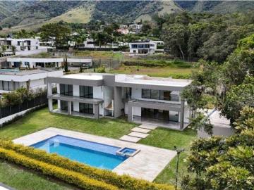 Vivienda de alto standing en venta Calima, Colombia