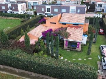 Vivienda de alto standing en venta Chía, Colombia