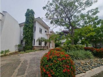 Vivienda de alto standing en venta Ciudad de Panamá, Panamá
