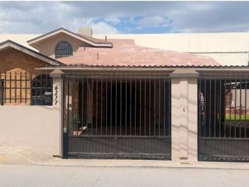 Vivienda de alto standing en venta Ciudad Juárez, Chihuahua