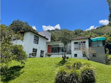 Vivienda de alto standing en venta Copacabana, Departamento de Antioquia
