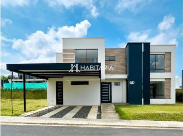 Vivienda de alto standing en venta Dos Quebradas, Departamento de Risaralda