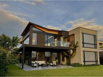 Vivienda de alto standing en venta Envigado, Departamento de Antioquia