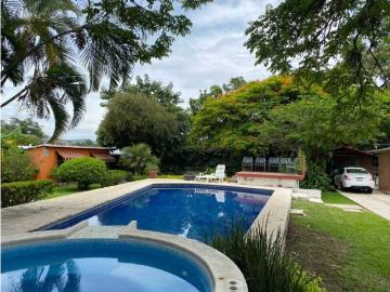 Vivienda de alto standing en venta Jiutepec, México