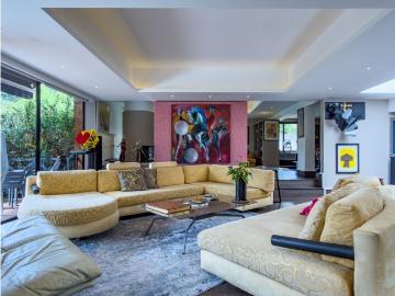 Vivienda de alto standing en venta La Calera, Colombia