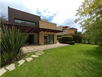 Vivienda de alto standing en venta La Calera, Cundinamarca