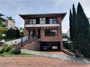 Vivienda de alto standing en venta La Estrella, Colombia