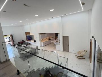 Vivienda de alto standing en venta San Vicente, Colombia