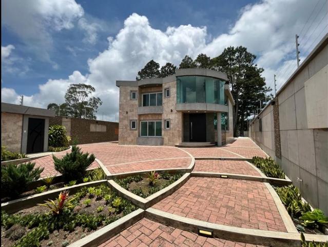 Vivienda de alto standing en venta San Antonio de Los Altos, Venezuela