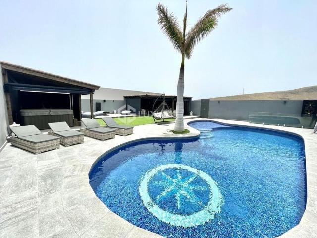 Vivienda de alto standing en venta San Miguel De Abona, España