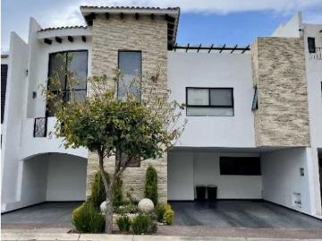 Vivienda de alto standing en venta San Pedro Cholula, Estado de Puebla