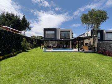 Vivienda de alto standing en venta Tumbaco, Provincia de Pichincha