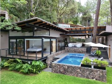 Vivienda de alto standing en venta Valle de Bravo, Estado de México