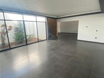 Vivienda de alto standing en venta Zamora de Hidalgo, Estado de Michoacán de Ocampo