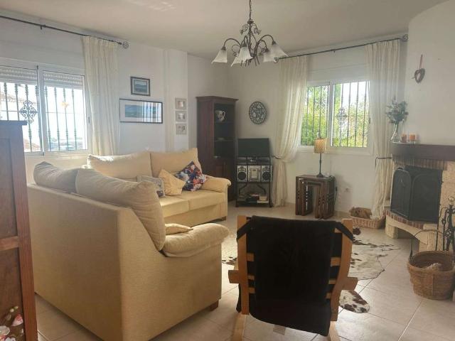 Vivienda de lujo de 140 m2 en venta Torrox, España
