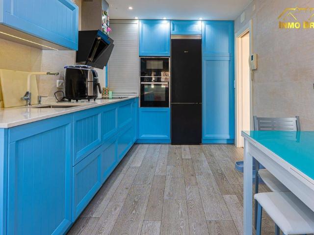 Vivienda de lujo de 146 m2 en venta Azuqueca, Castilla La Mancha