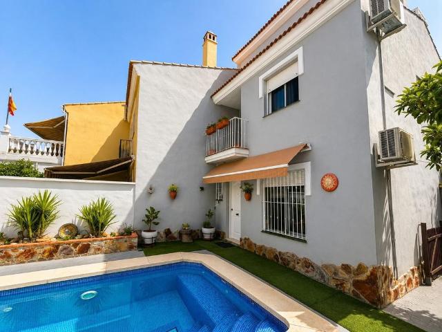 Vivienda de lujo de 155 m2 en venta Alhaurín de la Torre, España