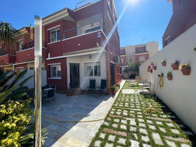 Vivienda de lujo de 155 m2 en venta Pilar de la Horadada, Comunidad Valenciana