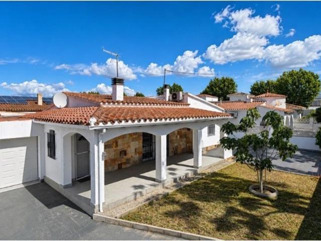 Vivienda de lujo de 162 m2 en venta Empuriabrava, Cataluña