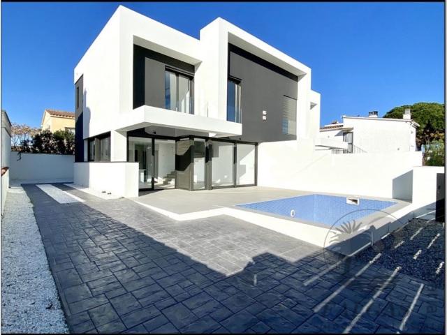 Vivienda de lujo en venta Empuriabrava, España