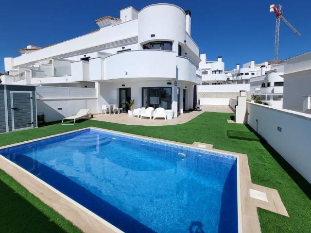 Vivienda de lujo de 171 m2 en venta Finestrat, España