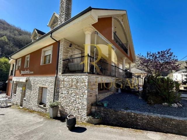 Vivienda de lujo de 182 m2 en venta Vega de Valcarce, España