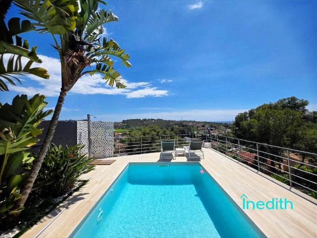 Vivienda de lujo de 186 m2 en venta Cubelles, Cataluña