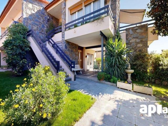 Vivienda de lujo de 198 m2 en venta Barberà del Vallès, España