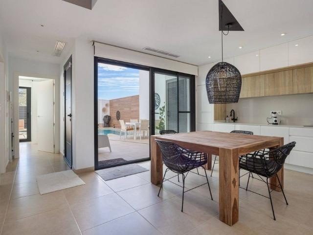 Vivienda de lujo de 127 m2 en venta Benijófar, España