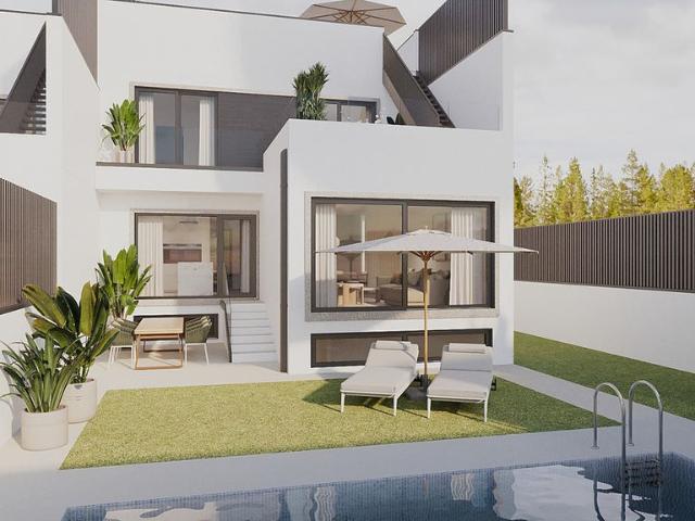 Vivienda de lujo de 131 m2 en venta La Línea de la Concepción, Andalucía
