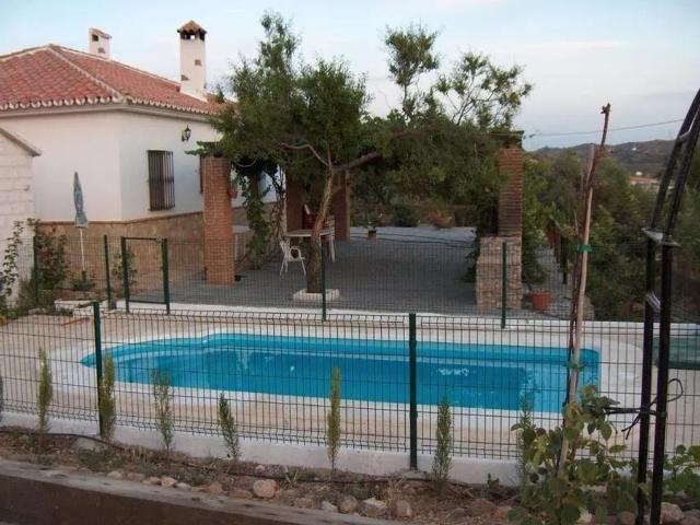 Vivienda de lujo de 136 m2 en venta Colmenar, España