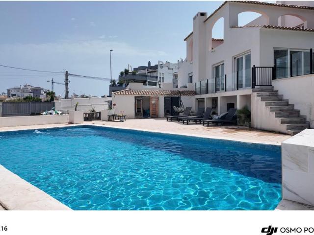 Vivienda de lujo de 240 m2 en venta Playas de Orihuela, Comunidad Valenciana
