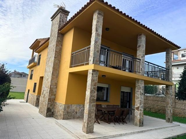 Vivienda de lujo de 247 m2 en venta Sangenjo, Galicia