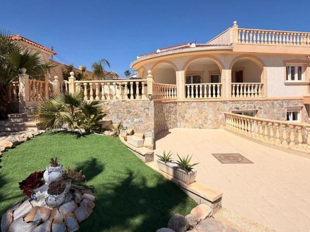 Vivienda de lujo de 246 m2 en venta Rojales, España
