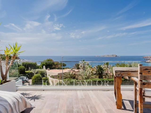 Vivienda de lujo de 250 m2 en venta Cala Tarida, España