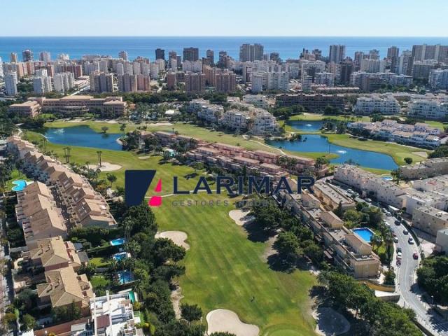 Vivienda de lujo de 254 m2 en venta Alicante, España
