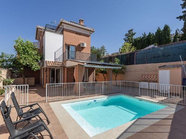 Vivienda de lujo de 262 m2 en venta Huétor Vega, España