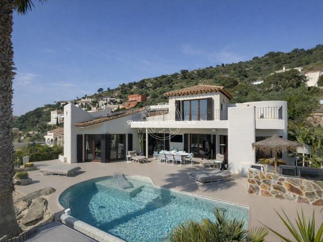 Vivienda de lujo de 268 m2 en venta Palau saverdera, España