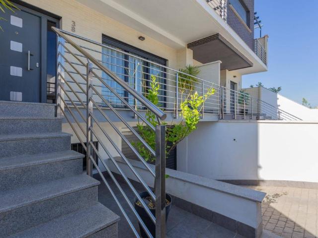 Vivienda de lujo de 281 m2 en venta Churriana de la Vega, España