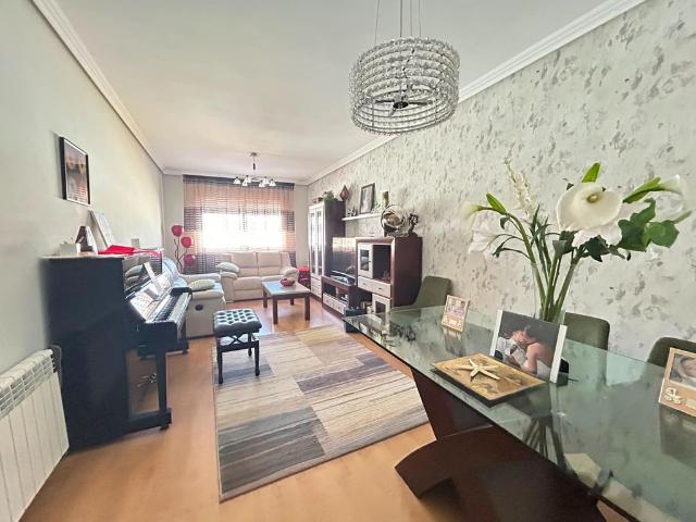 Vivienda de lujo de 297 m2 en venta Antequera, Andalucía