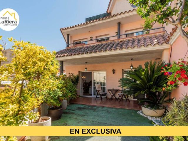 Vivienda de lujo de 296 m2 en venta Arenys de Munt, Cataluña