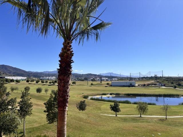 Vivienda de lujo de 200 m2 en venta Atalaya Isdabe, Estepona, Málaga, Andalucía