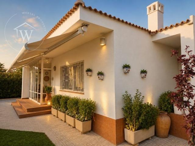 Vivienda de lujo de 202 m2 en venta Mont roig del Camp, España