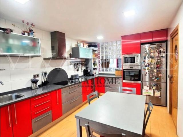 Vivienda de lujo de 215 m2 en venta Campo Real, España