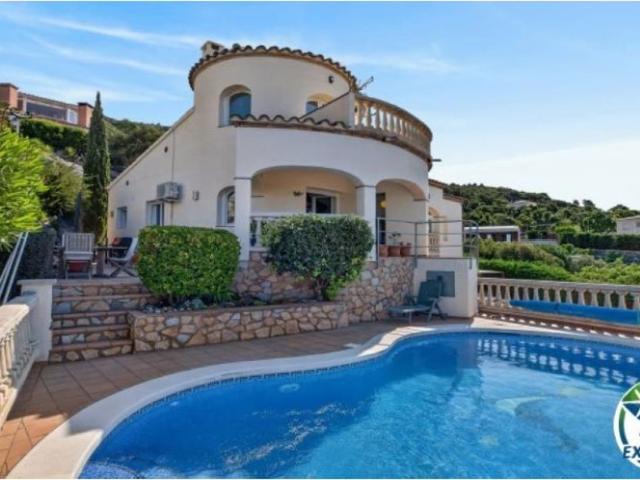 Vivienda de lujo de 219 m2 en venta Palau saverdera, España