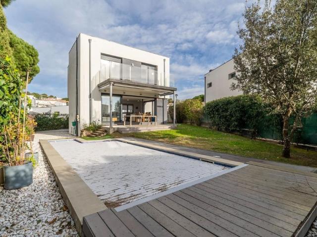 Vivienda de lujo de 227 m2 en venta l'Escala, Cataluña