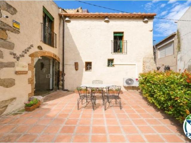 Vivienda de lujo de 236 m2 en venta Fortianell, España