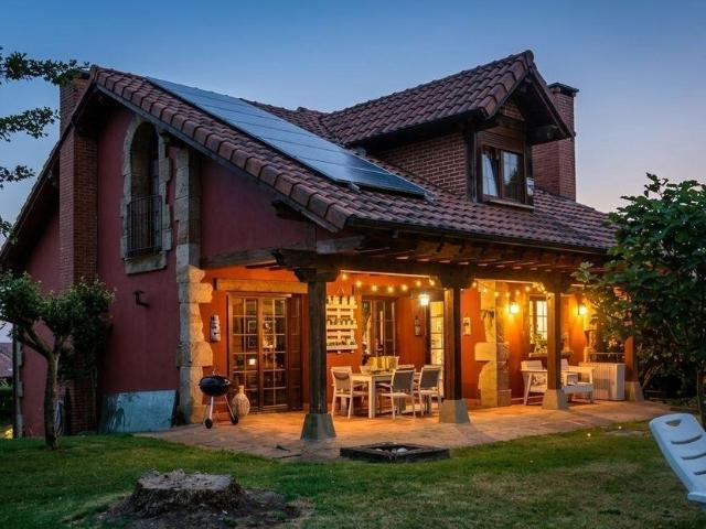 Vivienda de lujo de 365 m2 en venta Boo, Piélagos, Cantabria