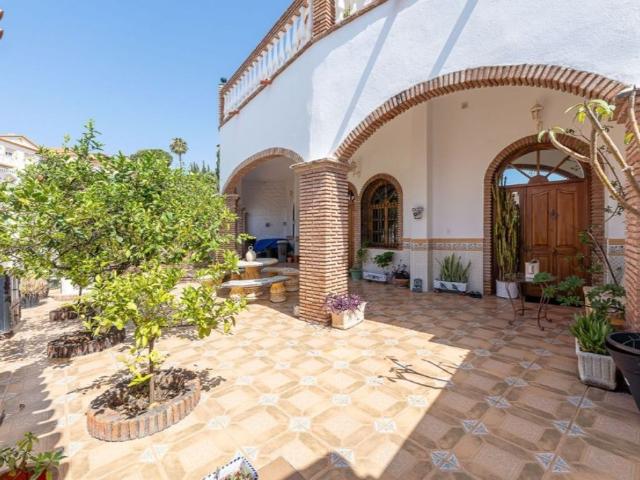 Vivienda de lujo de 379 m2 en venta Benalmádena, Andalucía