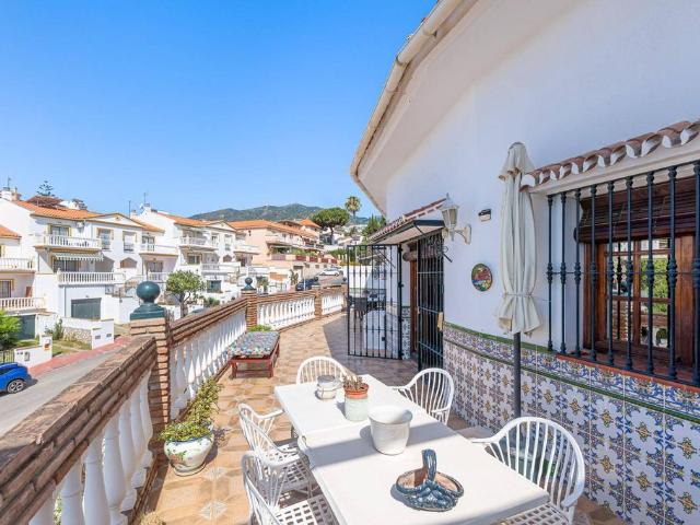 Vivienda de lujo de 379 m2 en venta Benalmádena, Andalucía